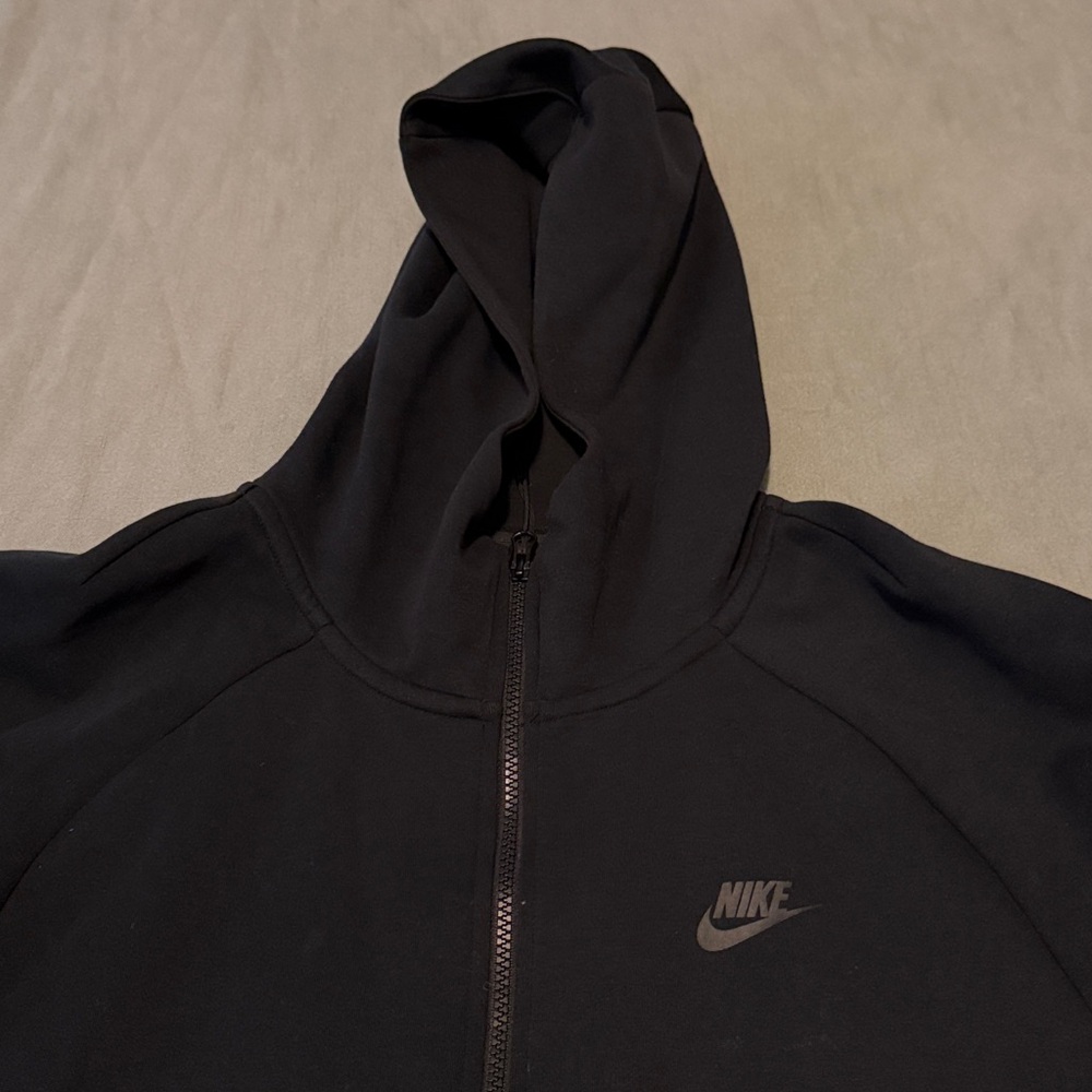 Mens Nike Tech Fleece Tracksuit (Black/Black) - Picture 3 of 13